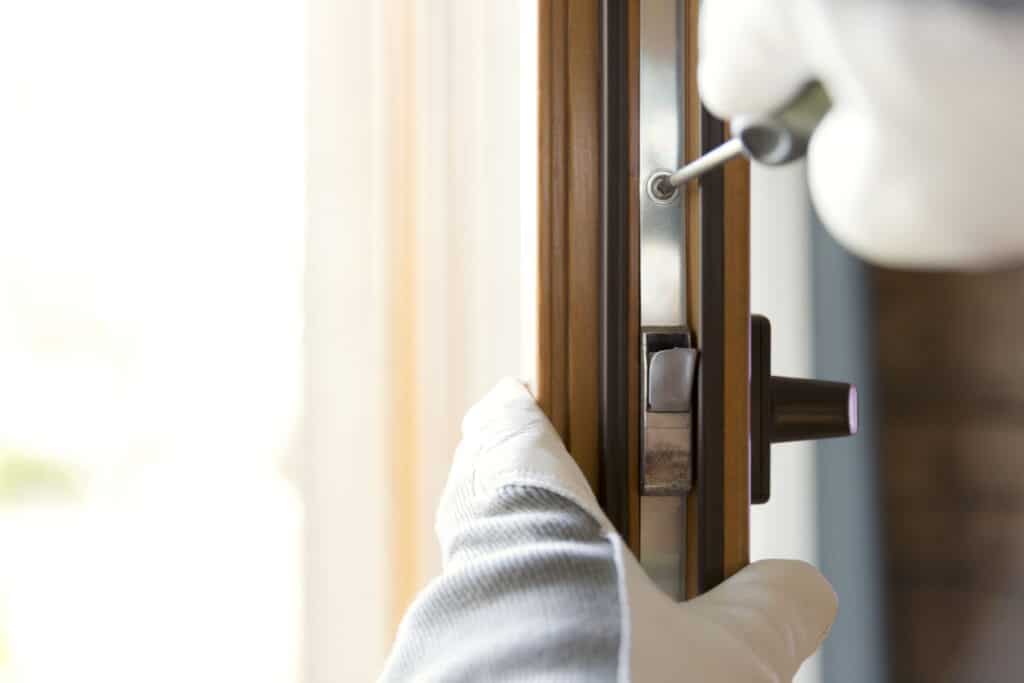 Dépannage et réparation de serrures de porte Bordeaux