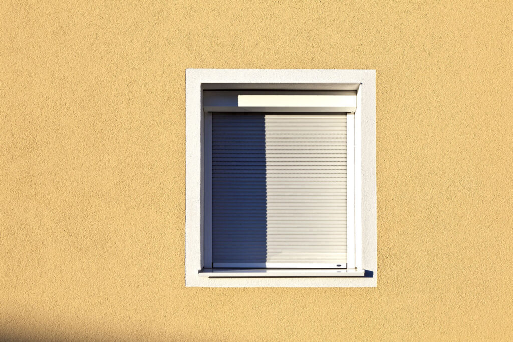 Estimer le prix de l’installation de ses volets roulants bordeaux